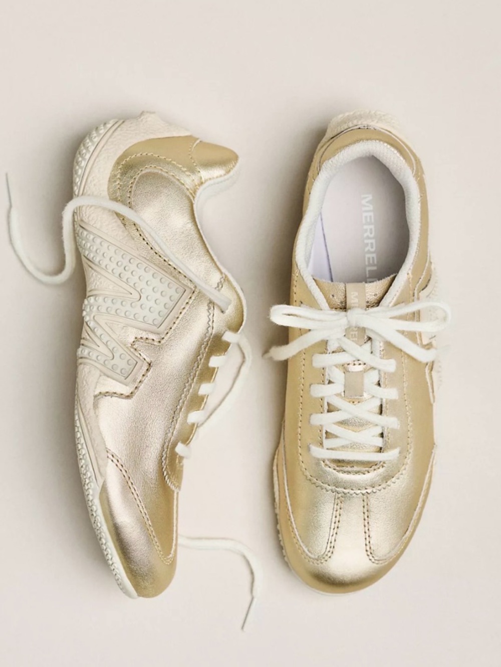 NWT Merrell Relay Fly Vent Metallic Sneakers